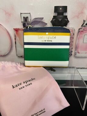 🆕KATE Striped Zip Wallet in Green, Navy, White, Yellow NWT